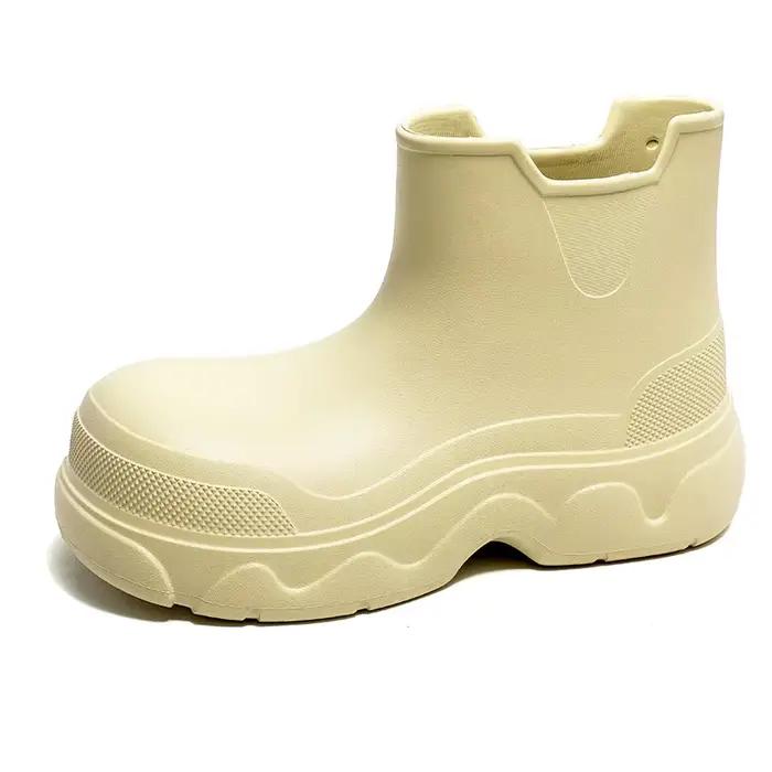 Bottes de pluie quatre saisons pour femmes hautes imperméables et antidérapantes en PVC mode à la cheville pour toutes les saisons