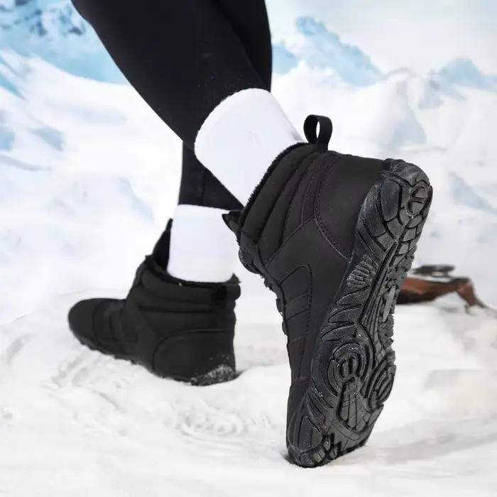 Nouvelles bottes d'hiver Parent-enfant hommes et femmes neige pieds nus en plein air antidérapant fourrure chaude décontracté garçons/filles baskets bottines pour enfants