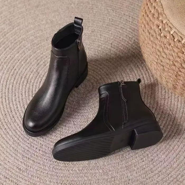 Bottines à talons bas avec fermeture éclair latérale pour femme