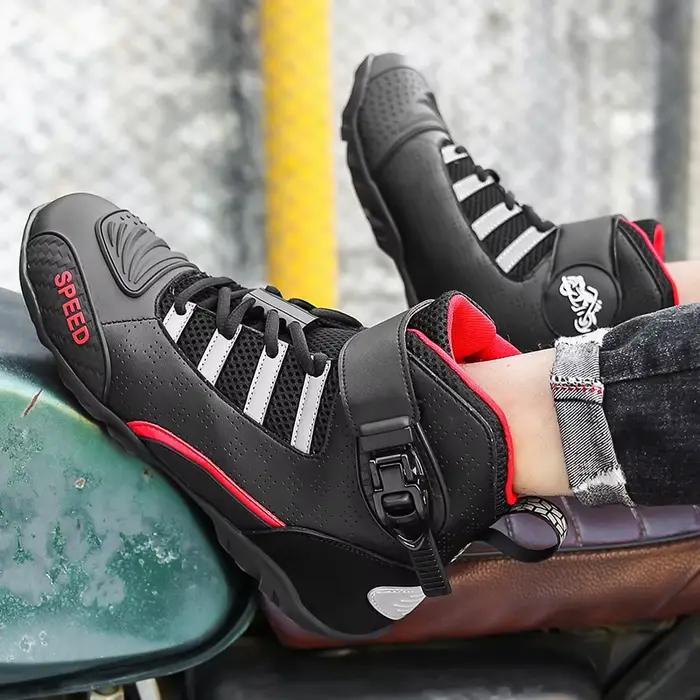 Bottes de moto en cuir respirant pour homme robustes et élégantes pour courses de moto et randonnées longues distances