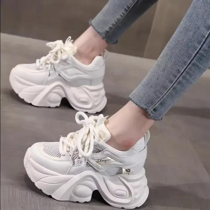 Printemps automne haute sur plate-forme chaussures pour dames esthétique 39 décontracté vulcanisé chaussure coréenne légère marche pas cher chaussures pour femmes vente