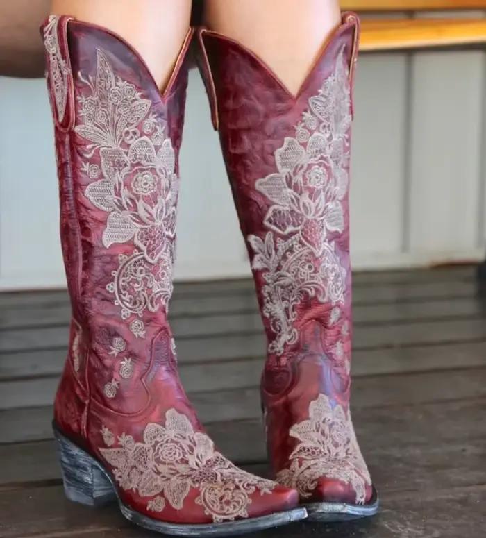 Bottes pointues polyvalentes pour femmes confortables couleurs mélangées grande taille 35-44 mode printemps automne nouvelle tendance女性靴子点鞋多用途,舒适混色,尺码35-44,适合春秋季节新潮流