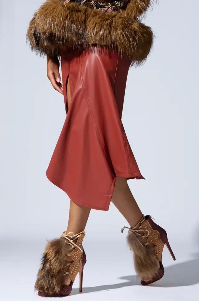 2025 fourrure bottines femmes Sexy mode bottes à lacets chaussures à talons hauts dames astucieux fête évider grande